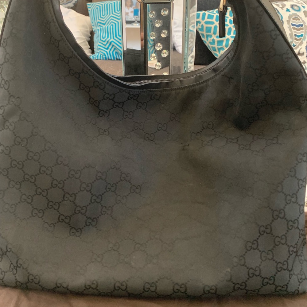 Gucci purse